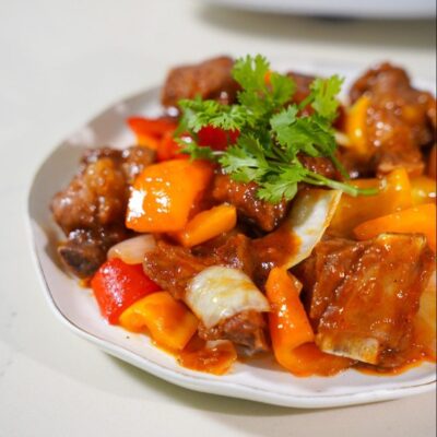 SƯỜN XÀO CHUA NGỌT / PHẦN