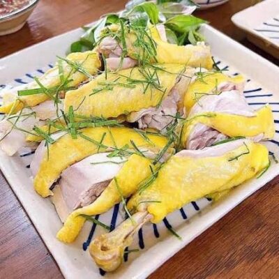 GÀ TA HẤP LÁ CHANH / CON